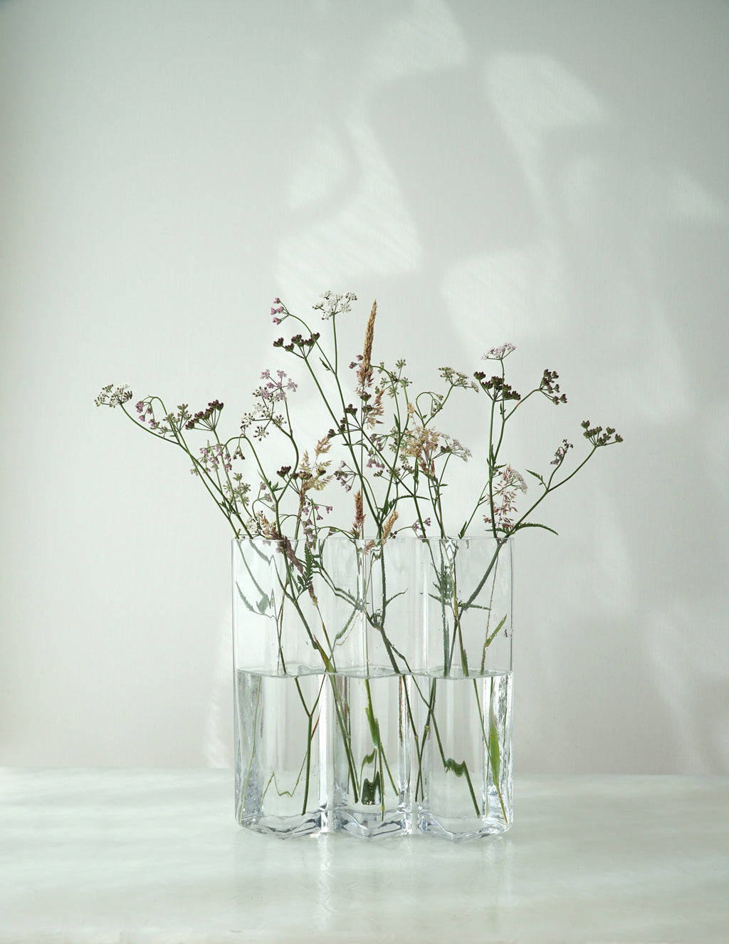 Vase Row