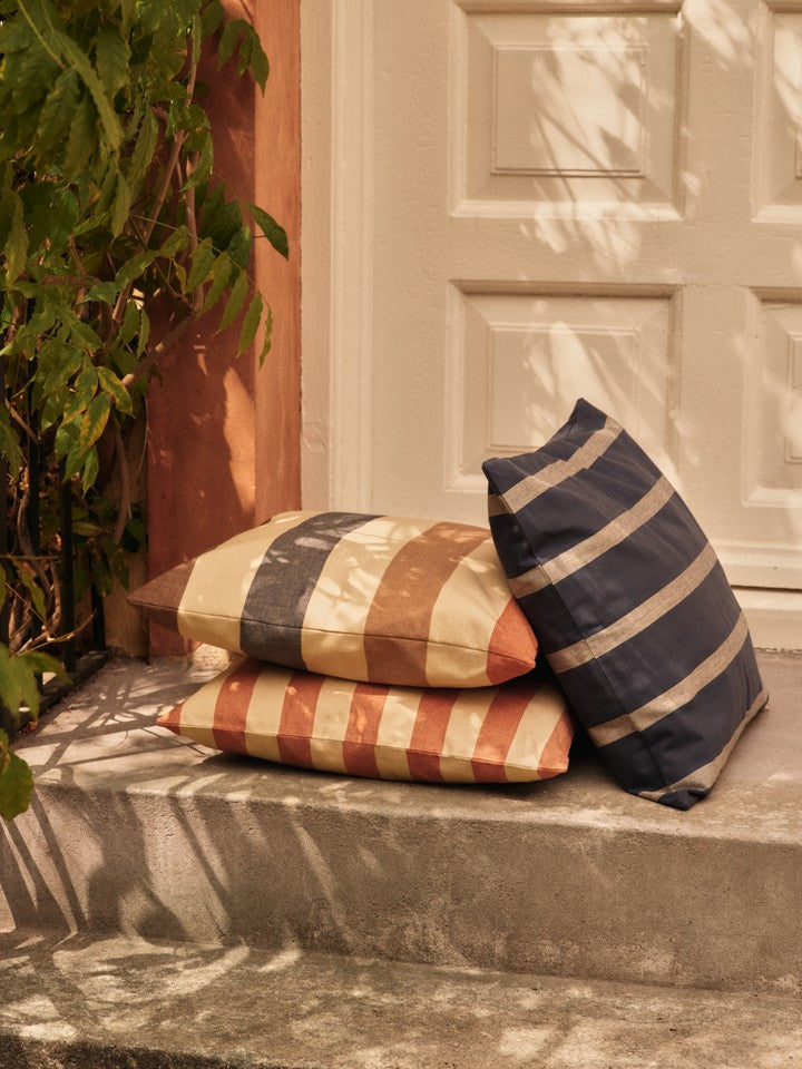 Strand Outdoor Cushion